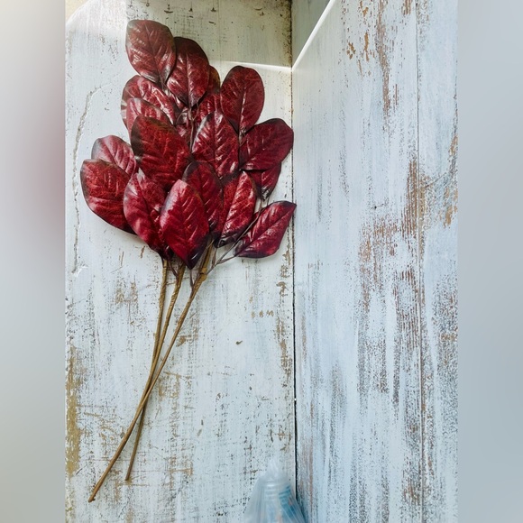 *Burgundy Rubber Plant Pick, 28” - Picture 5 of 10